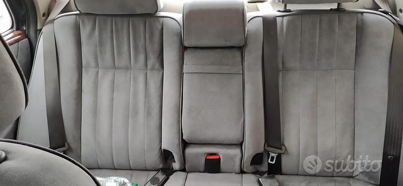 Usata Lancia Lybra 150 CV (110 kW) 2002 Blu Berlina