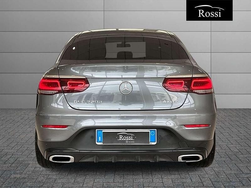 Usata Mercedes GLC220 Premium 194 CV (142 kW) 2022 Grigio medio metallizzato Coupé