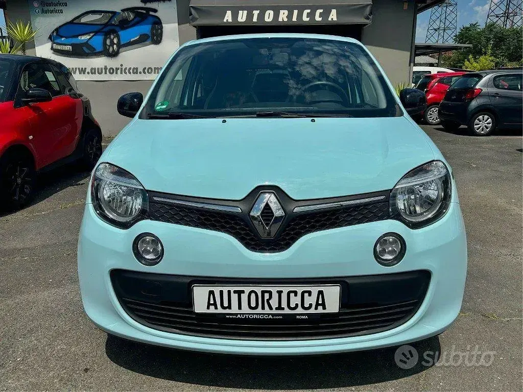Usata Renault Twingo LIMITED 71 CV (52 kW) 2019 Azzurro Utilitaria