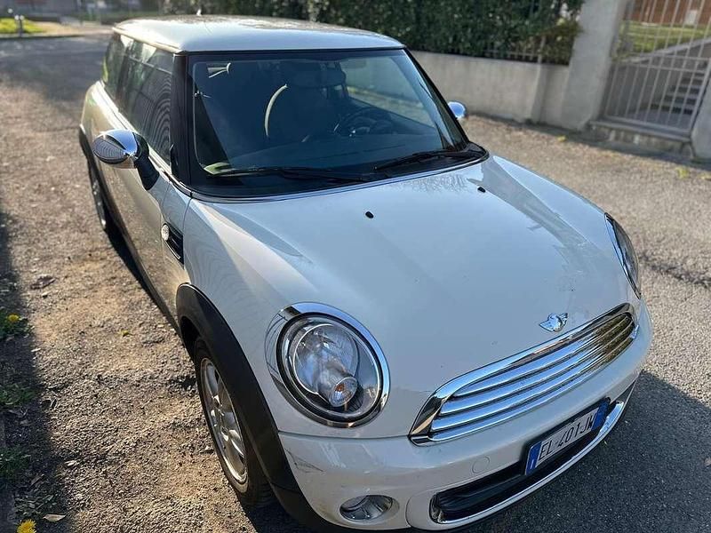 Usata Mini ONE 75 CV (55 kW) 2011 Bianco Utilitaria