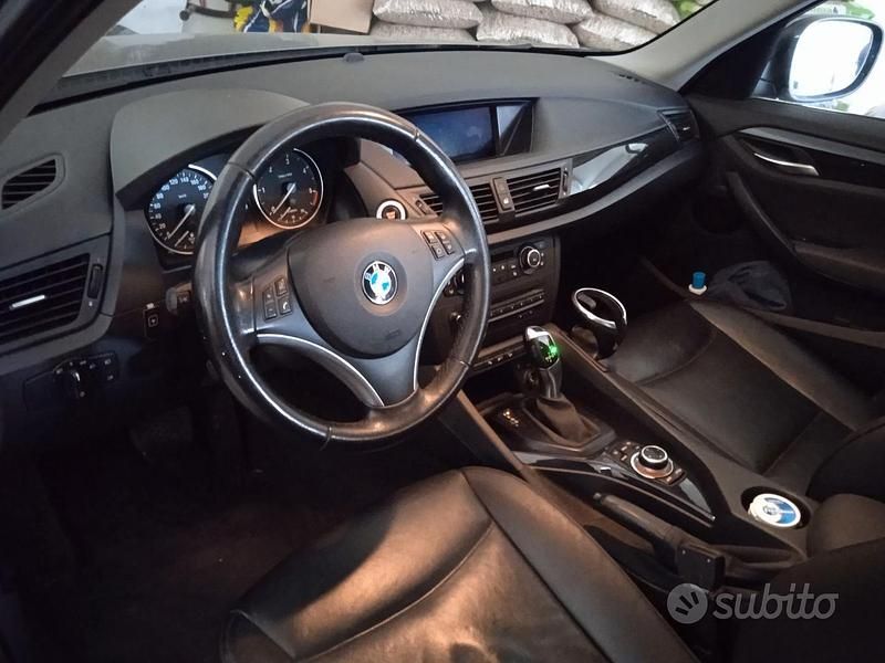 Usata BMW X1 143 CV (105 kW) 2012 Grigio SUV