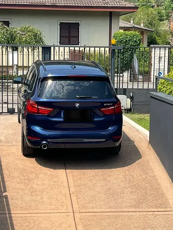 Usata BMW 216 Gran Tourer Luxury Line 116 CV (85 kW) 2019 Bluazzurro Monovolume