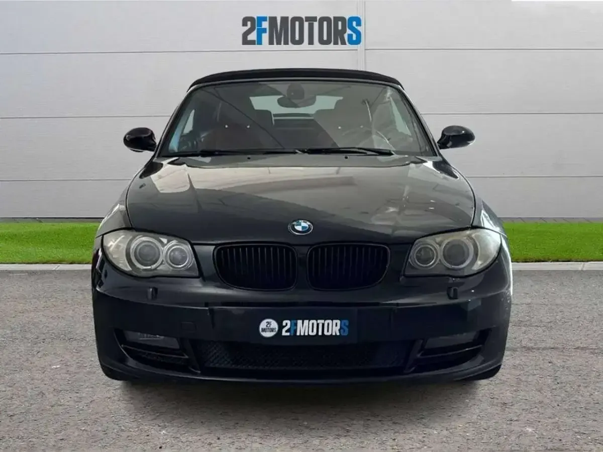 Usata BMW 123 Cabriolet 204 CV (150 kW) 2010 Nero Cabrio
