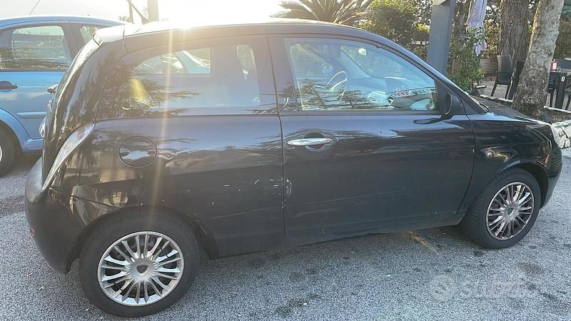 Usata Lancia Ypsilon 2007 Nero Utilitaria