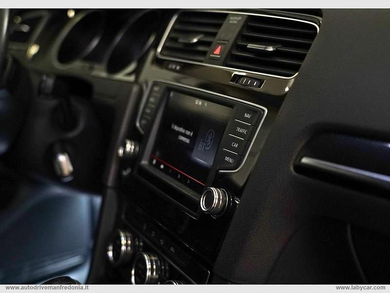Usata VW Golf VII Highline 140 CV (102 kW) 2015 Grigio Station wagon