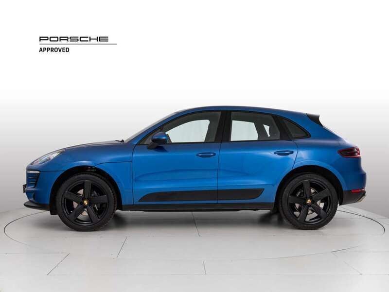 Usata Porsche Macan 265 CV (194 kW) 2017 Blu zaffiro metallizzato/blu zaffiro metallizzato SUV