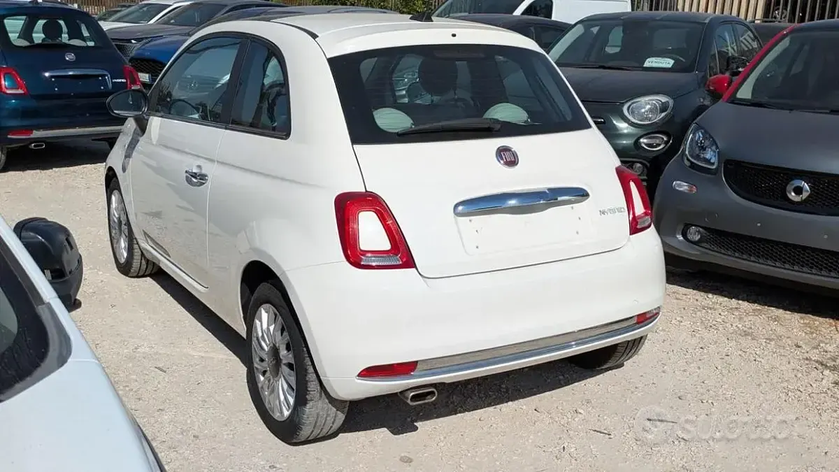 Usata Fiat 500 Dolcevita 69 CV (50 kW) 2022 Bianco Utilitaria