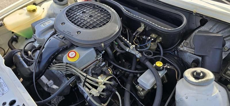 Usata Ford Escort Cabriolet 73 CV (53 kW) 1990 Cabrio