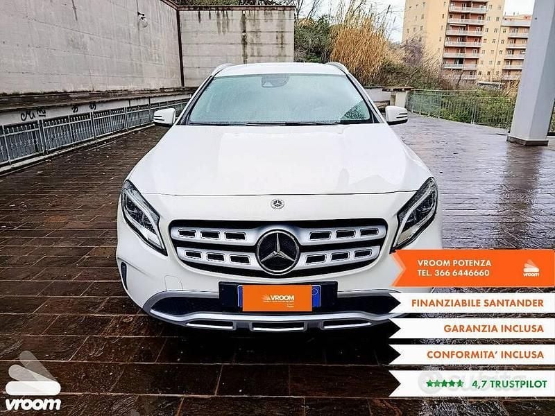 Usata Mercedes GLA200 Executive 135 CV (99 kW) 2017 SUV