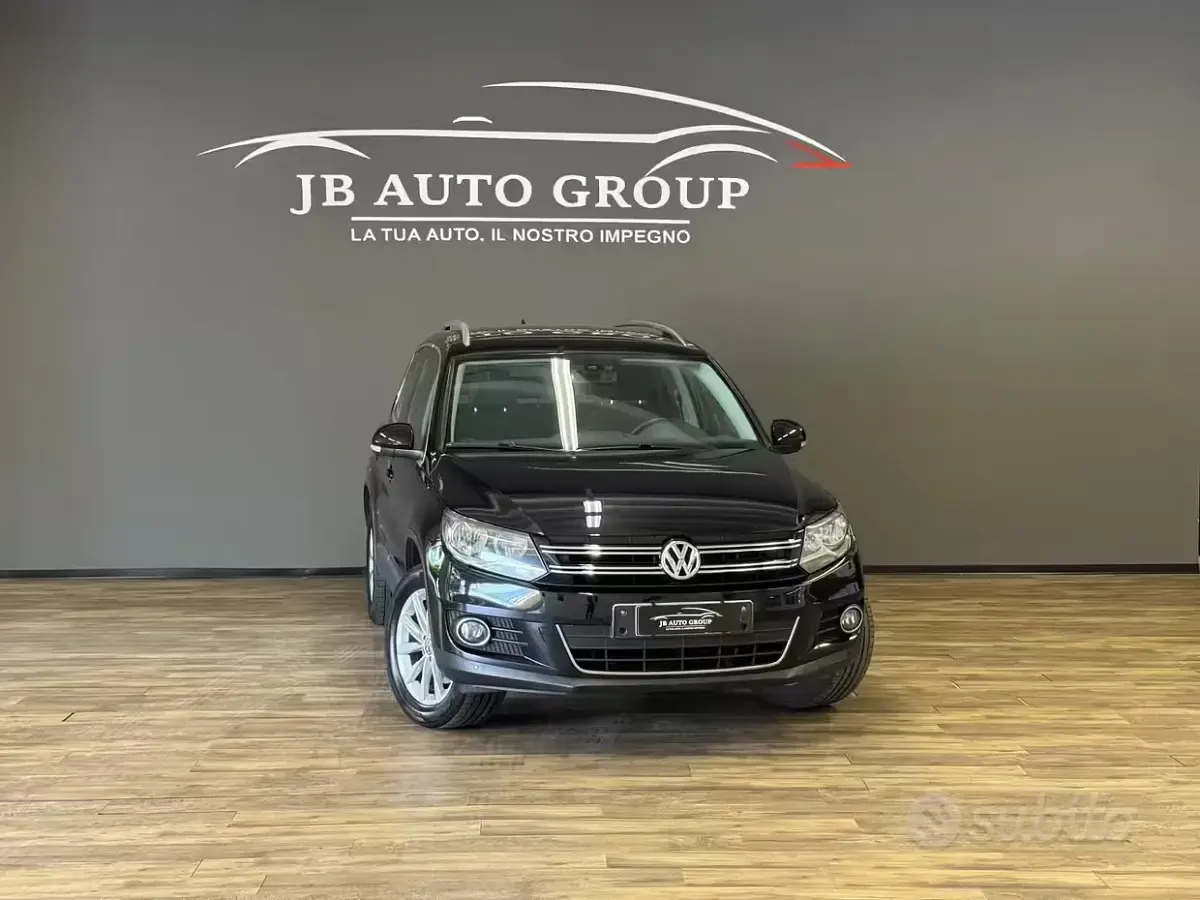Gebraucht VW Tiguan 140 PS (102 kW) 2011 Schwarz SUV
