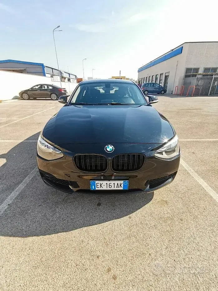 Usata BMW 116 Efficient Dynamics 136 CV (100 kW) 2012 Nero Utilitaria