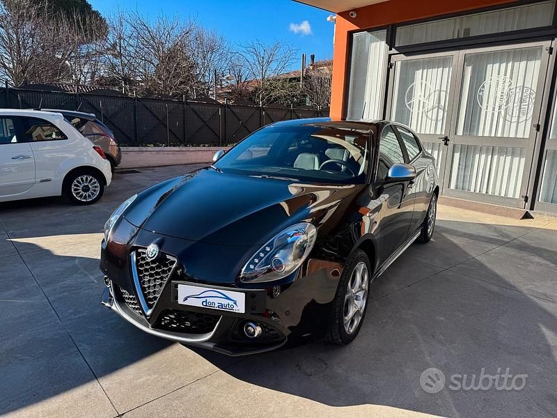 Usata Alfa Romeo Giulietta Executive 119 CV (87 kW) 2019 Nero Utilitaria