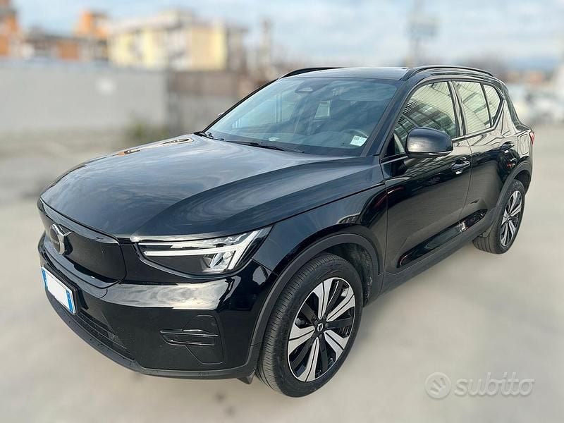 Usata Volvo XC40 Single Motor 185 kW (252 CV) 2022 Nero SUV