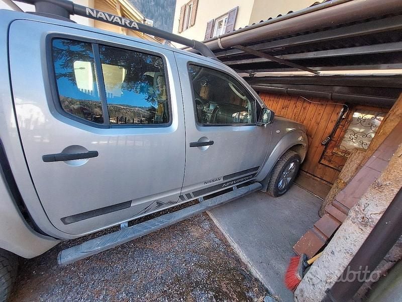 Usata Nissan Navara 2007 Grigio Pick-up