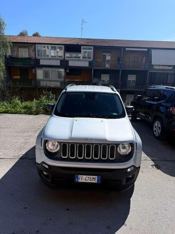 Usata Jeep Renegade Limited 140 CV (102 kW) 2016 SUV