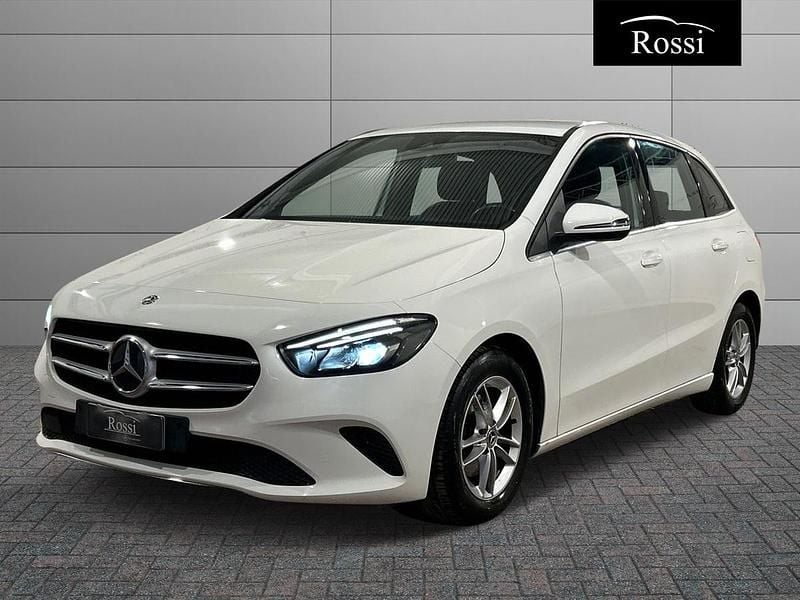 Usata Mercedes B180 Sport 116 CV (85 kW) 2019 Grigio Monovolume