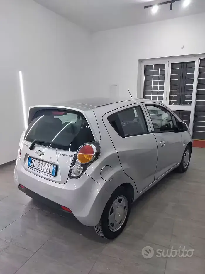Usata Chevrolet Spark LS 68 CV (50 kW) 2012 Grigio Utilitaria