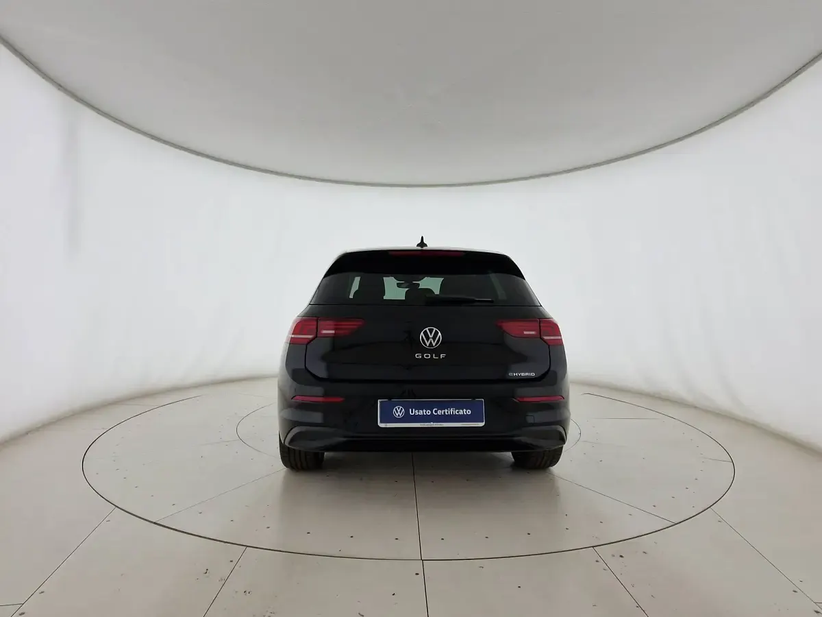 Nuova VW Golf VIII Edition 204 CV (150 kW) 2026 Grenadill black metallizzato Berlina
