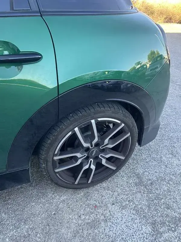 Usata Mini John Cooper Works 204 CV (150 kW) 2025 Verde Utilitaria