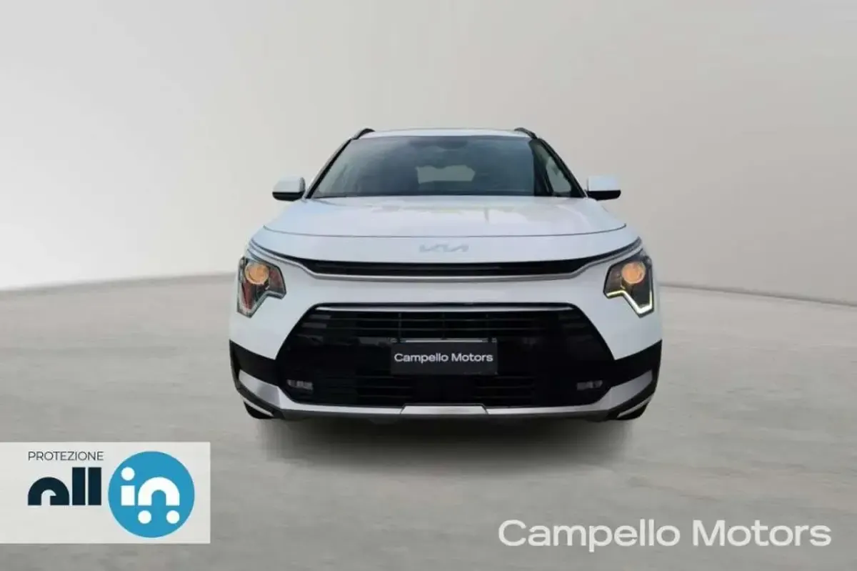 Usata Kia Niro Style 105 CV (77 kW) 2024 Bianco SUV