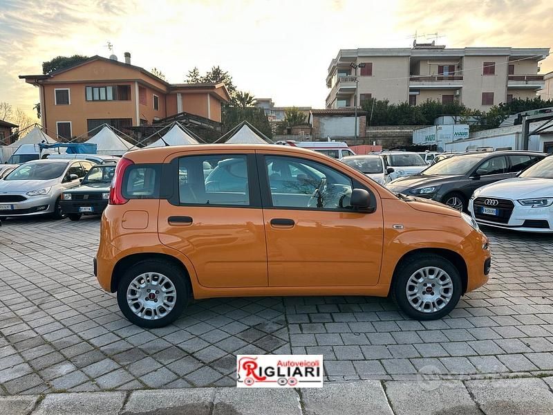 Usata Fiat Panda Pop 69 CV (50 kW) 2019 Antracite Utilitaria