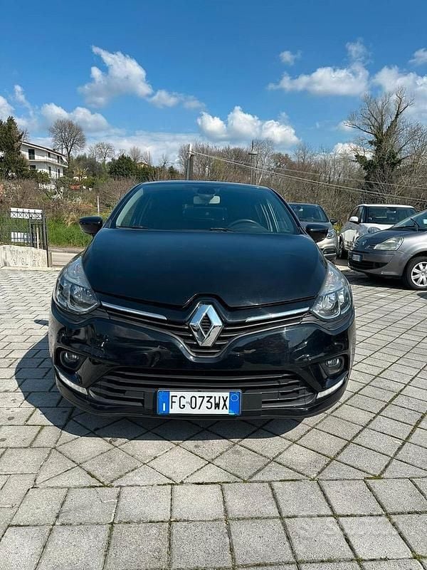 Usata Renault Clio IV Zen 75 CV (55 kW) 2017 Nero Berlina