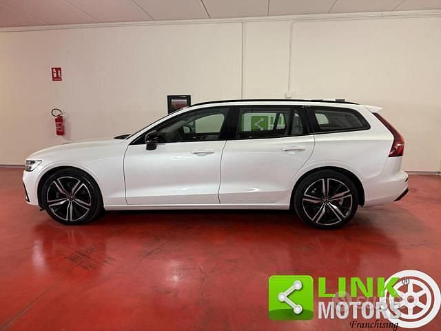 Usata Volvo V60 Ultimate 197 CV (144 kW) 2023 Bianco Station wagon