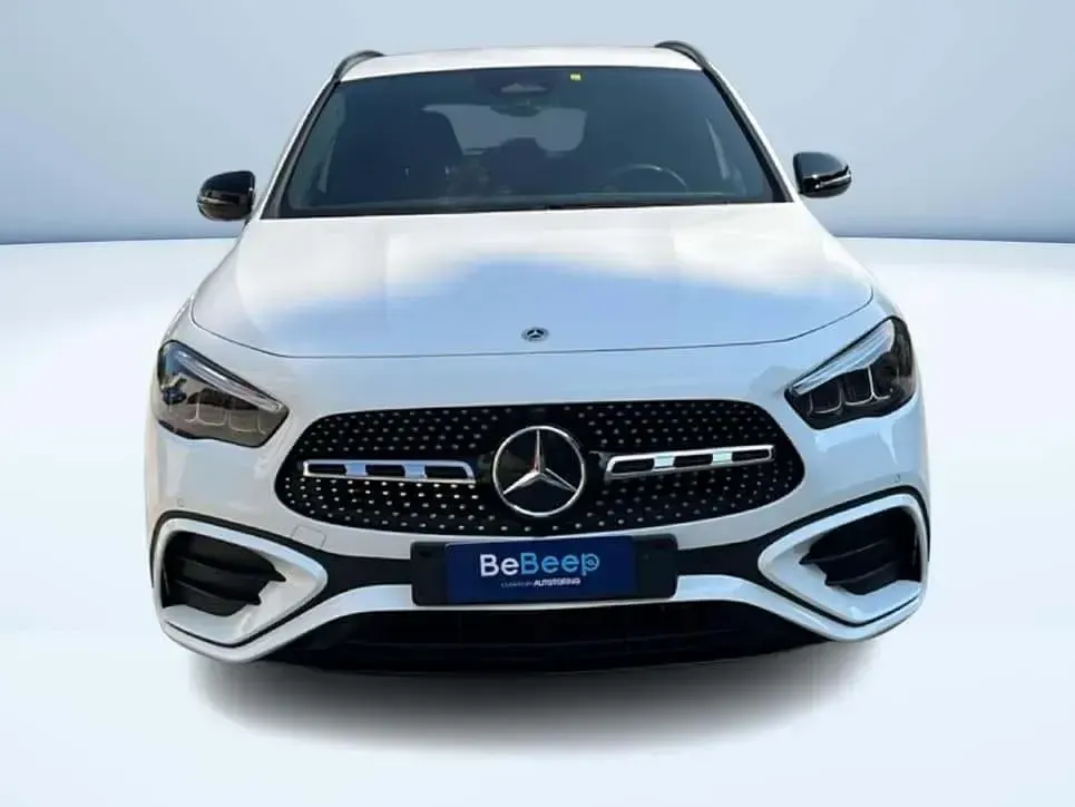 Usata Mercedes GLA250 Advanced Plus 163 CV (119 kW) 2023 Bianco SUV