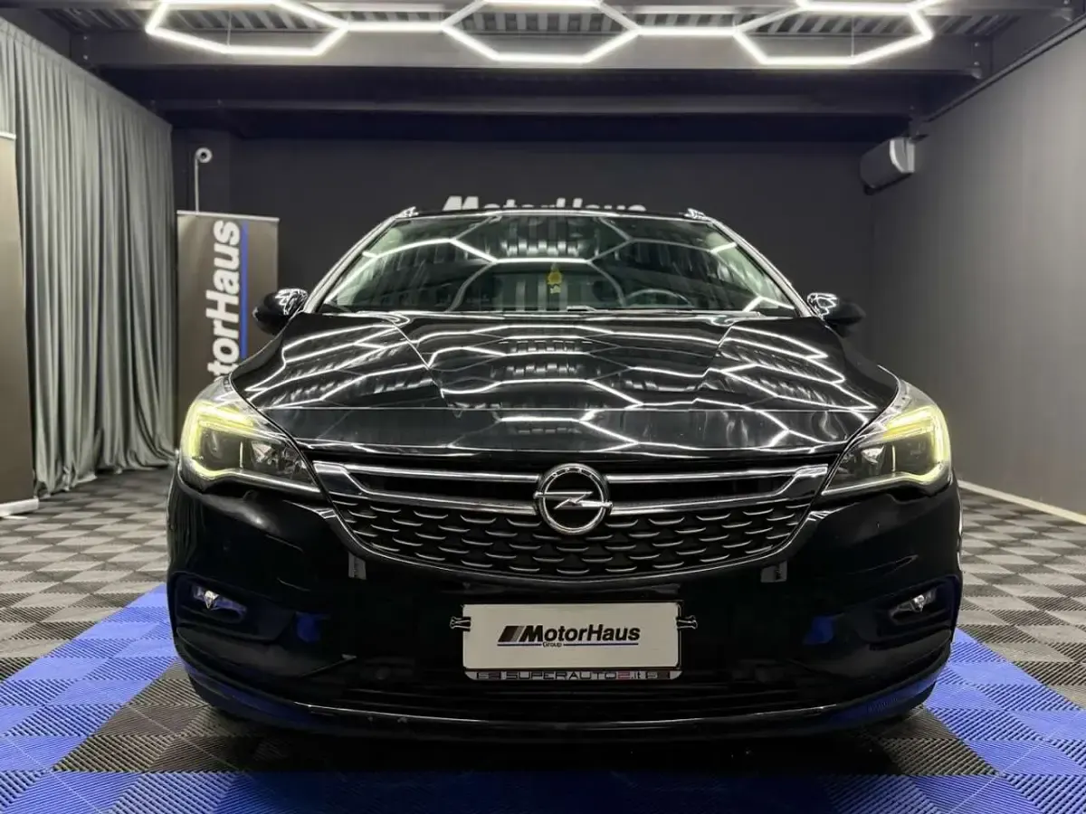 Usata Opel Astra Dynamic 110 CV (80 kW) 2019 Nero Station wagon