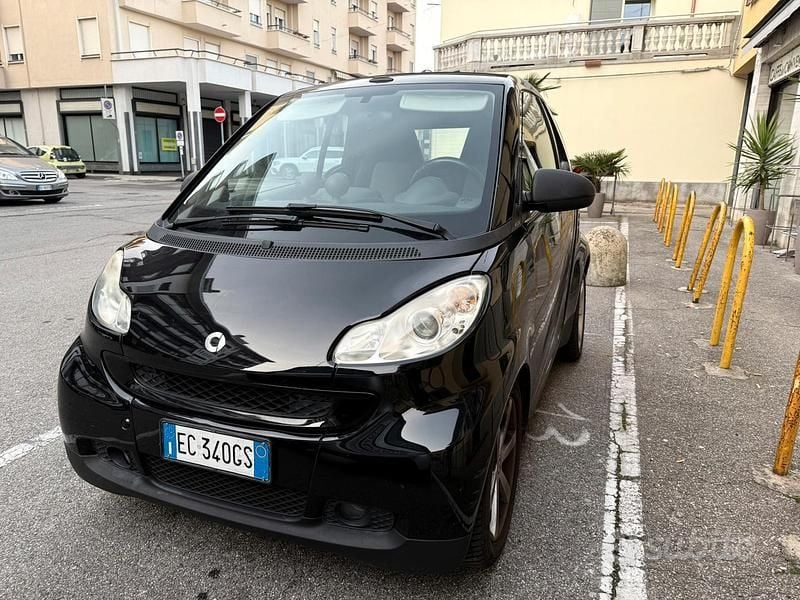 Usata Smart ForTwo Cabrio Pulse 71 CV (52 kW) 2010 Nero Cabrio