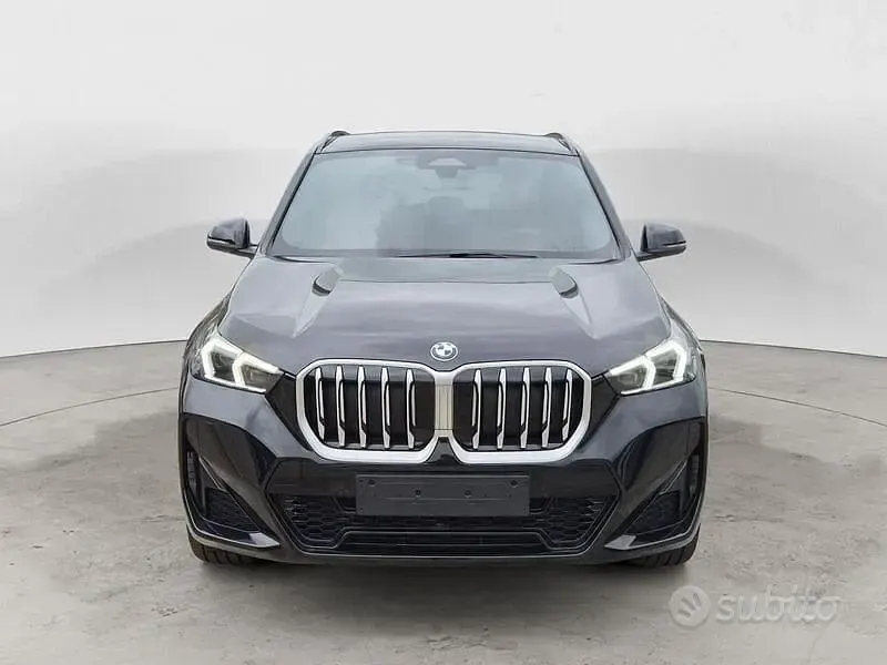 Ny BMW X1 Efficient Dynamics 150 HK (110 kW) 2026 Svart SUV