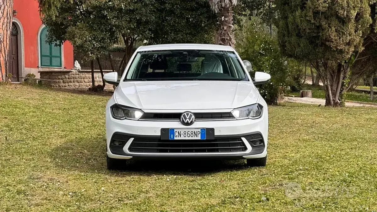 Usata VW Polo Style 95 CV (69 kW) 2023 Bianco Utilitaria