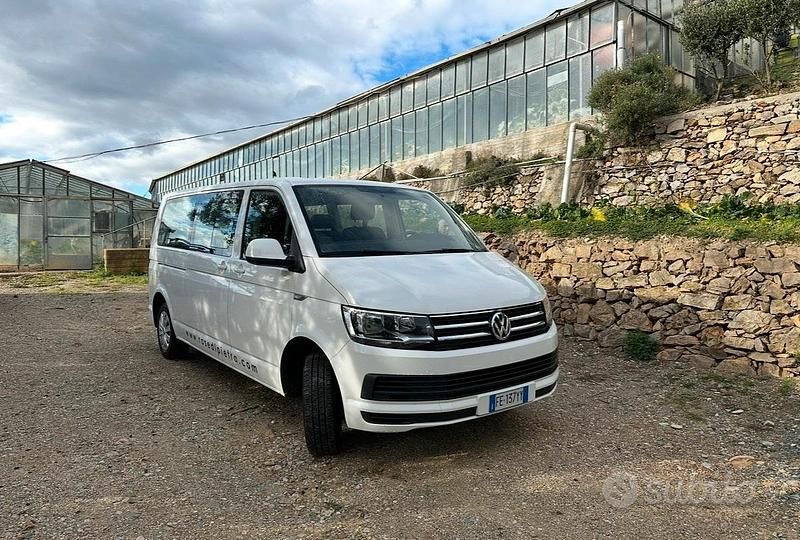 Usata VW Caravelle 150 CV (110 kW) 2015 Bianco Monovolume