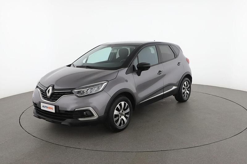 Usata Renault Captur 90 CV (66 kW) 2019 Grigio SUV