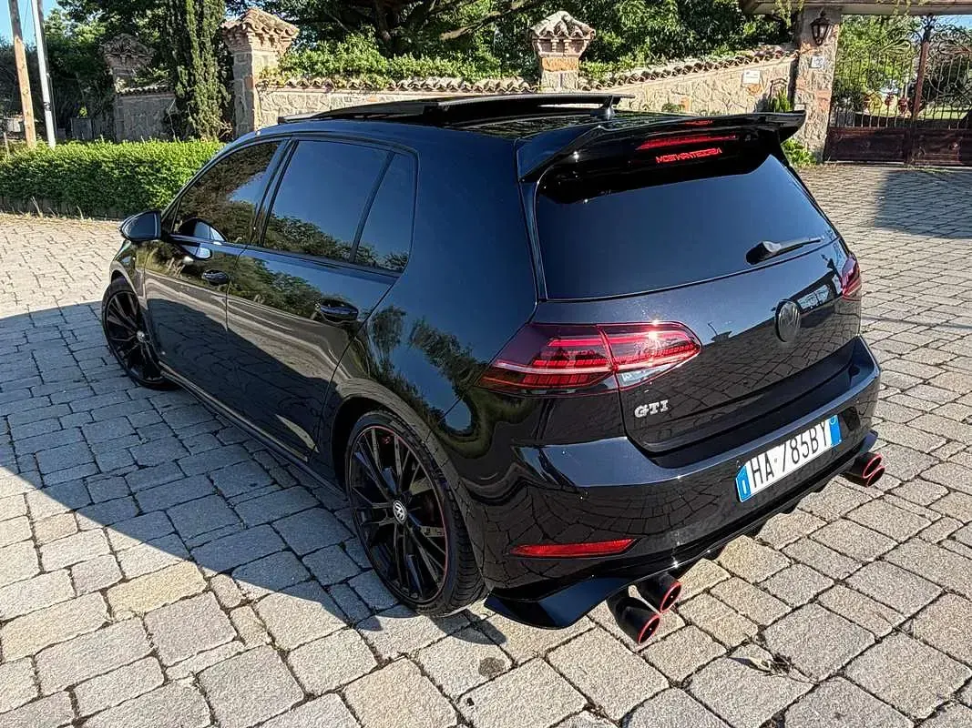 Usata VW Golf VII GTI 230 CV (169 kW) 2017 Nero Berlina