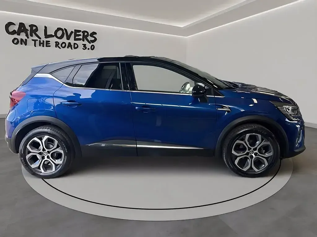 Usata Renault Captur Intens 101 CV (74 kW) 2023 Ynm be style bruges (blu iron SUV