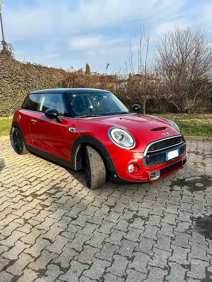 Usata Mini Cooper S 192 CV (141 kW) 2015 Rosso Utilitaria