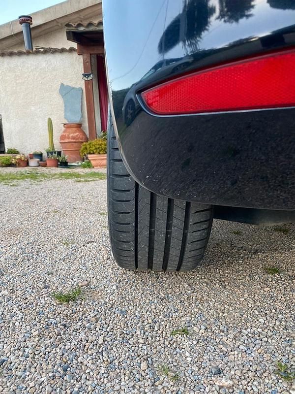 Usata VW Golf VI 140 CV (102 kW) 2008 Nero Utilitaria