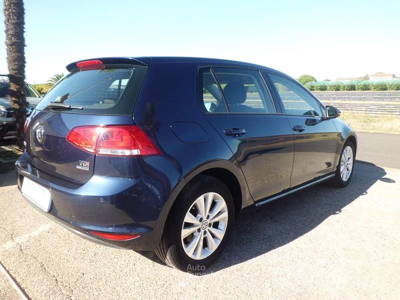 Usata VW Golf VII Highline 105 CV (77 kW) 2013 Blu Berlina