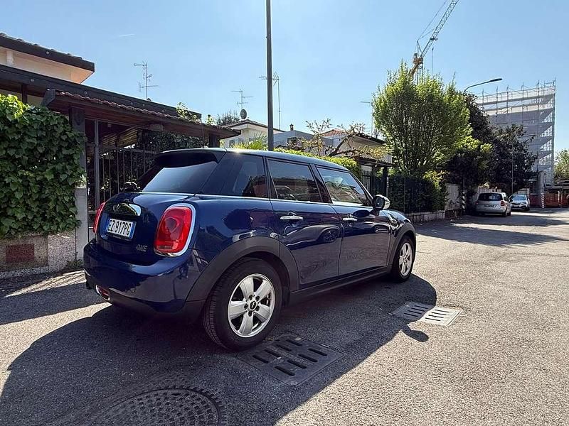 Occasion Mini ONE 102 ch (75 kW) 2015 Bleue Citadine