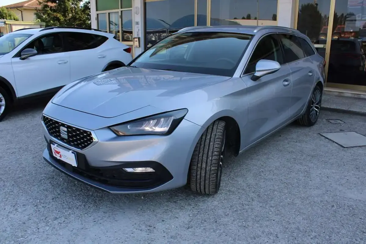 Usata Seat Leon XCELLENCE 150 CV (110 kW) 2021 Grigio Station wagon