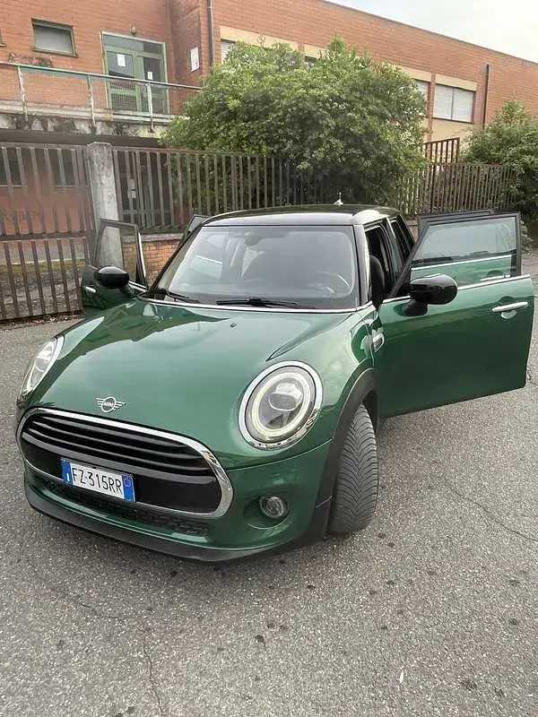 Usata Mini Cooper Business 136 CV (100 kW) 2019 Verde Utilitaria