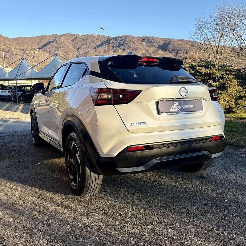 Usata Nissan Juke N-Connecta 114 CV (83 kW) 2024 Bianco SUV