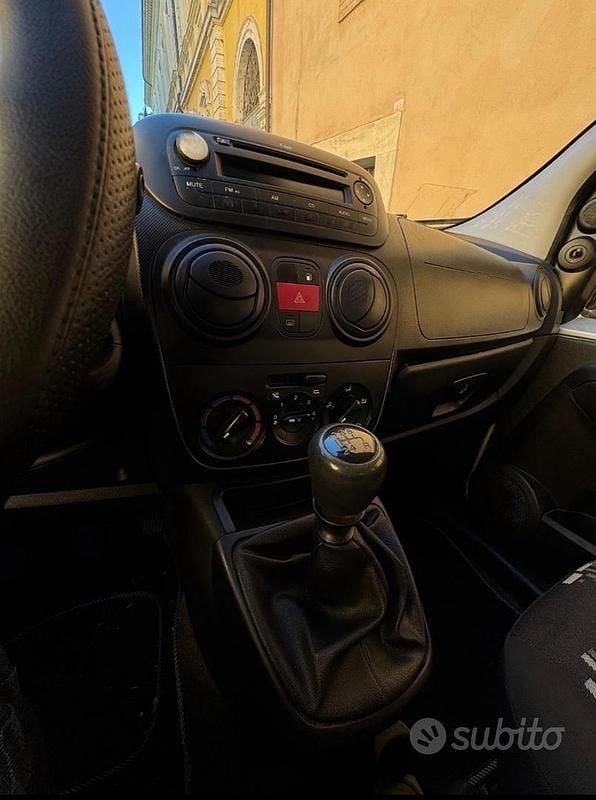 Usata Fiat Qubo Trekking 77 CV (56 kW) 2014 Grigio Monovolume
