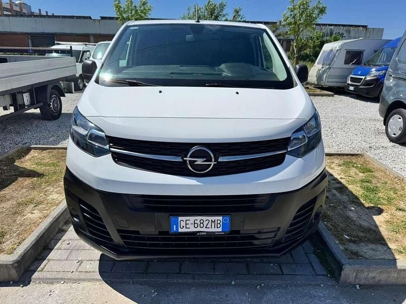 Usata Opel Vivaro-e Combi S 102 CV (75 kW) 2021 Bianco Monovolume