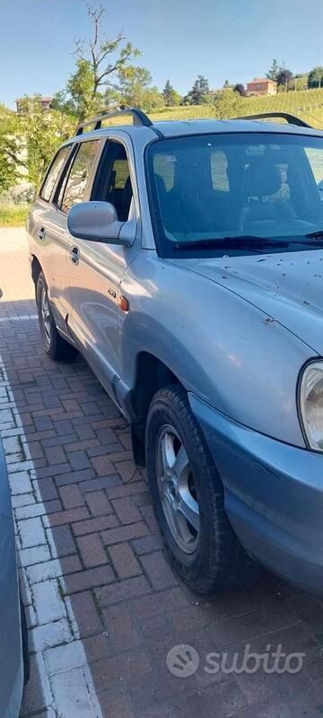 Usata 2002 Hyundai Santa Fe SUV | 800 € (Super prezzo) - Immagine 1/4