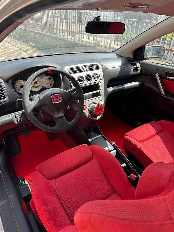 Usata Honda Civic Type R 200 CV (147 kW) 2003 Berlina