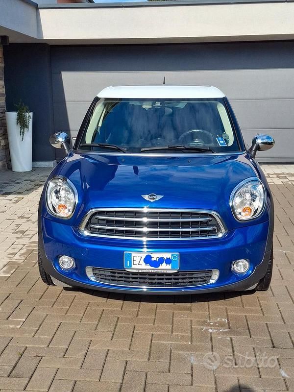Usata Mini Cooper D 111 CV (81 kW) 2015 Blu Utilitaria