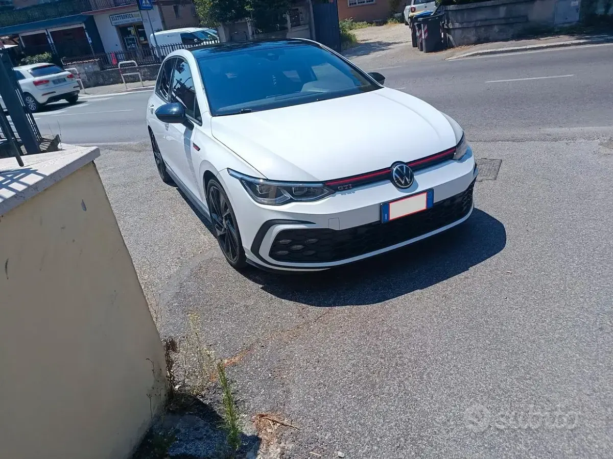Usata VW Golf VIII GTI 245 CV (180 kW) 2021 Bianco Berlina