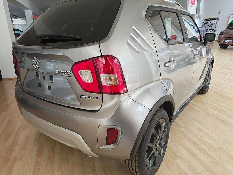 Nuova Suzuki Ignis 83 CV (61 kW) 2025 Grigio londra SUV